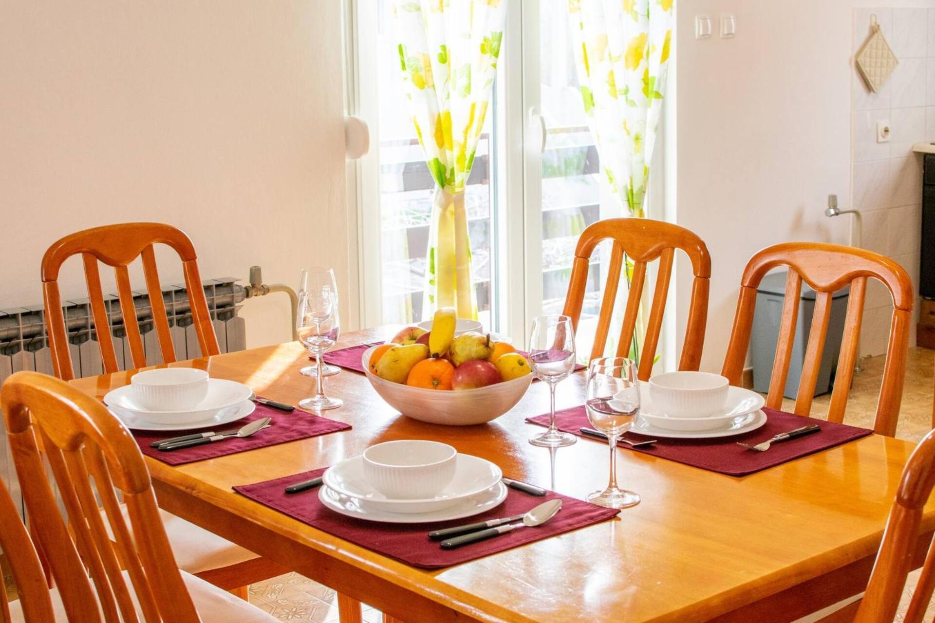 Family House With 2 Apartments - Irma Medulin Bagian luar foto