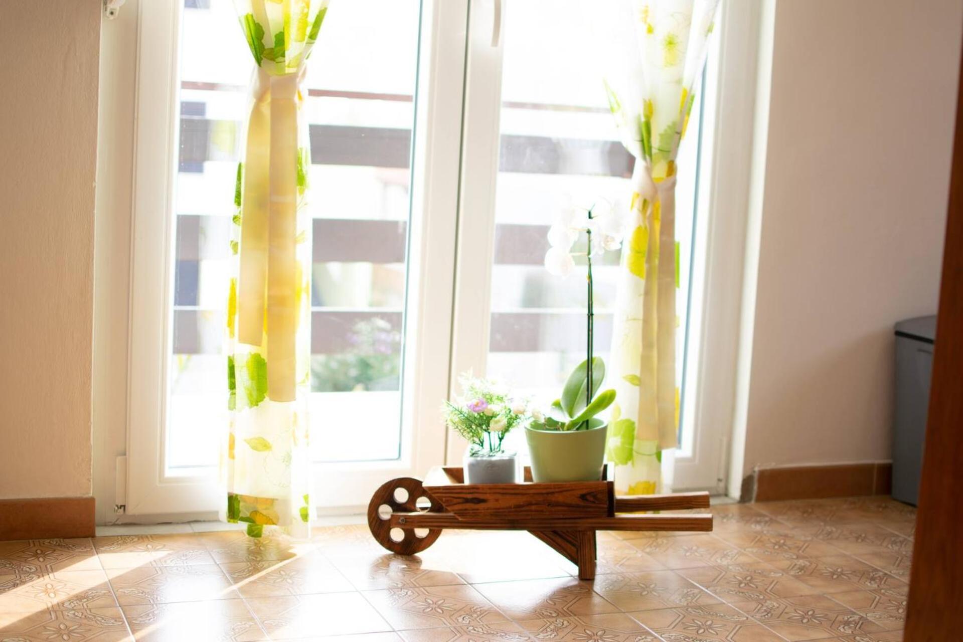 Family House With 2 Apartments - Irma Medulin Bagian luar foto